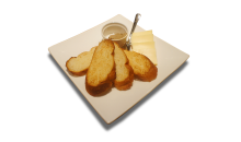 レバーパテとバケットとチーズの盛り合わせ